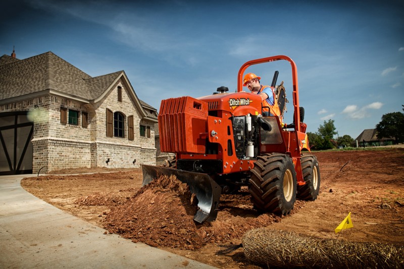 Scavatrice con operatore a bordo Ditch Witch RT45